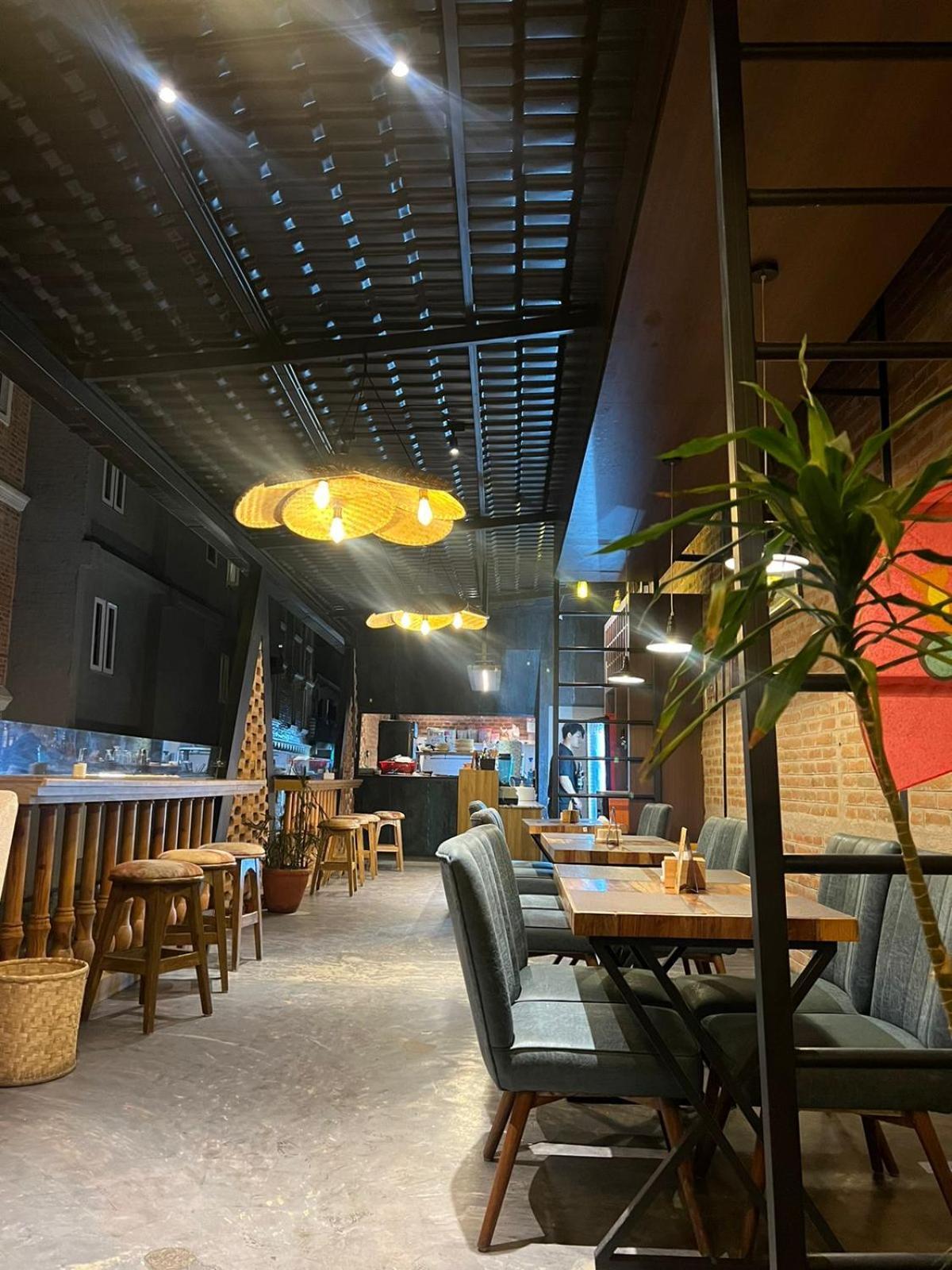 Divya Boutique Inn Катманду Экстерьер фото